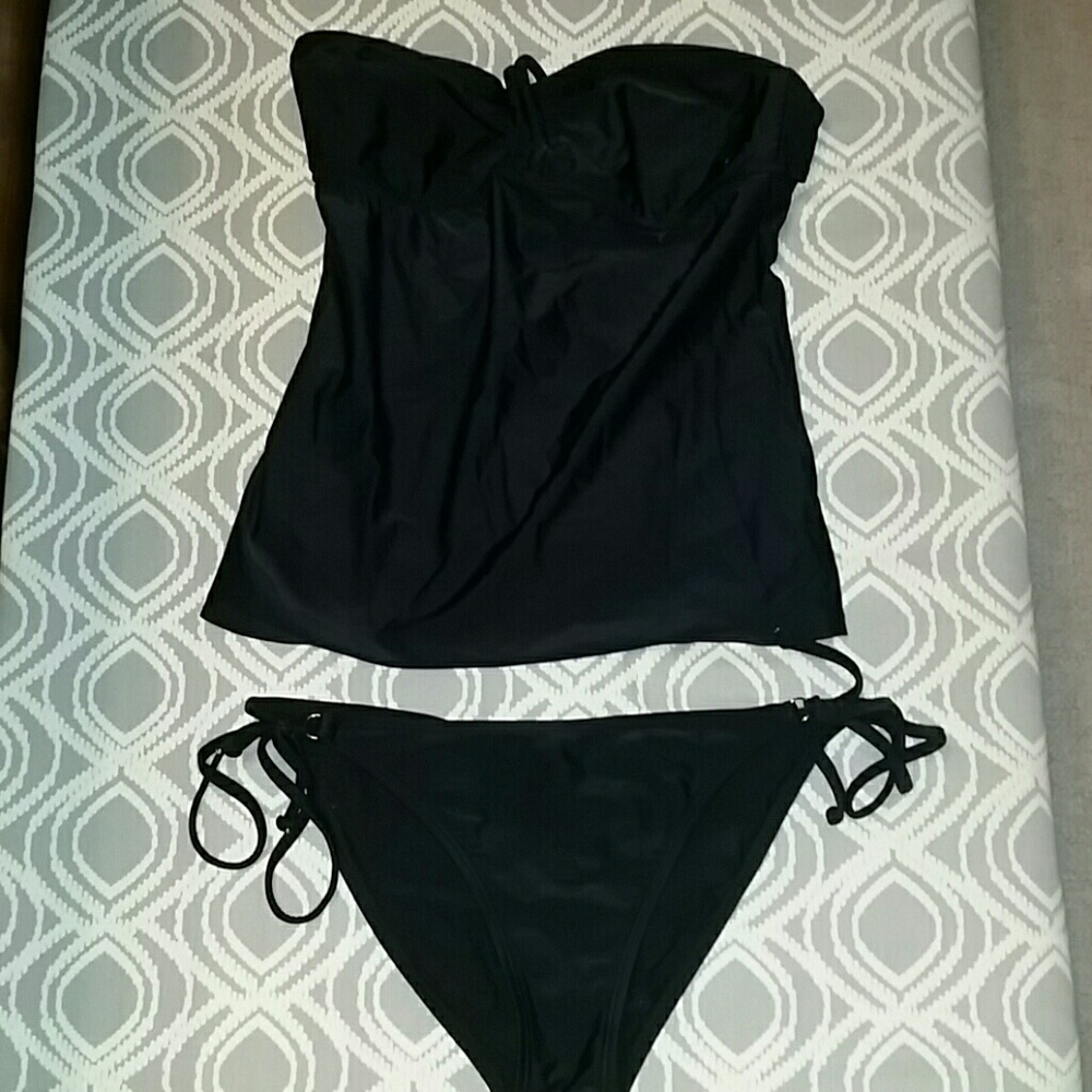 Roxy black tankini